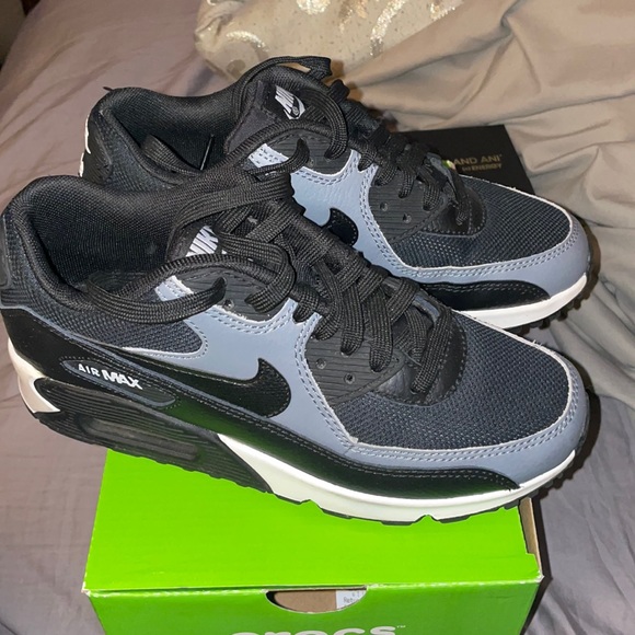 Shoes - Nike air max